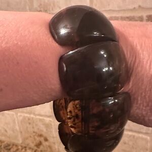 Vintage 1970s Chunky Tortoise Shell Look Stretch Bracelet – Needs New Elastic